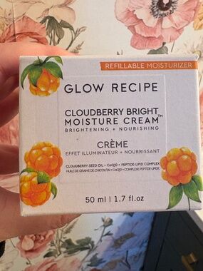 Glow recipe cloudberry bright moisture cream